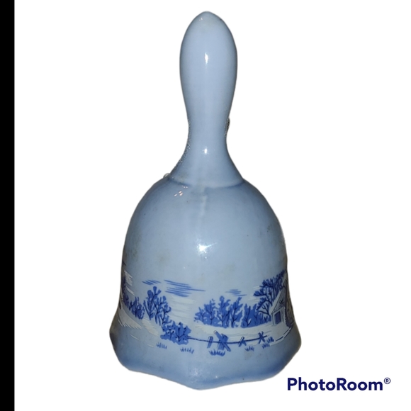 Vtg Currier & Ives Porcelain Small Dinner Bell  "Farmer's Home In Winter" Scene - Picture 2 of 5
